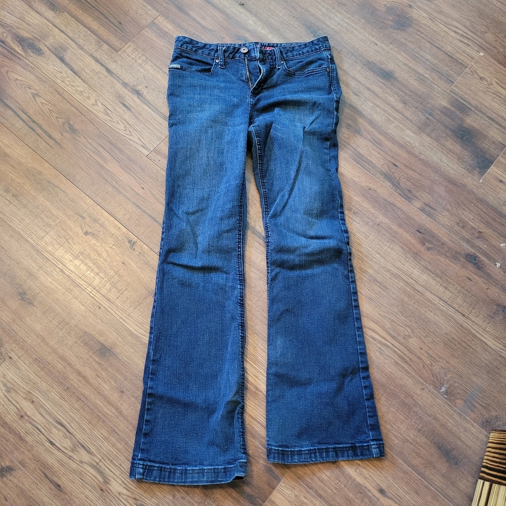 Lynden Cinches